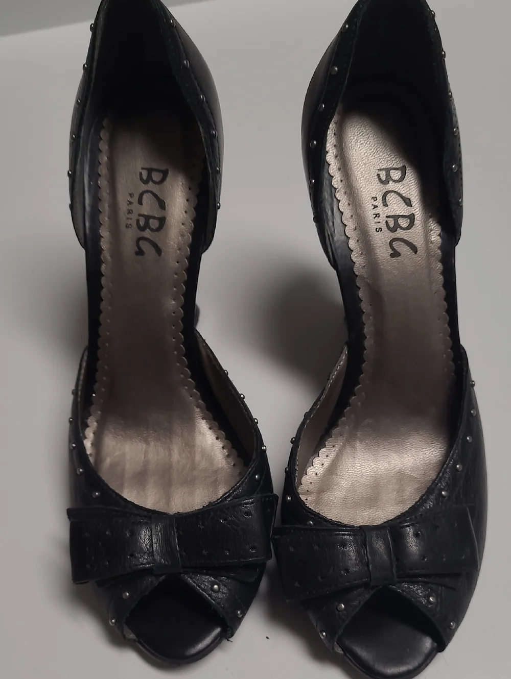 BCBG Paris Vintage Leather Black Peep-Toe Bow Wedge Heels - Size 37.5-EU&7.5-US